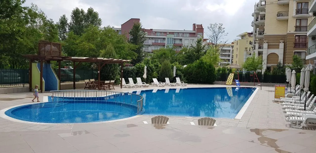 Family Apartments In Solmarin Slantschew brjag
