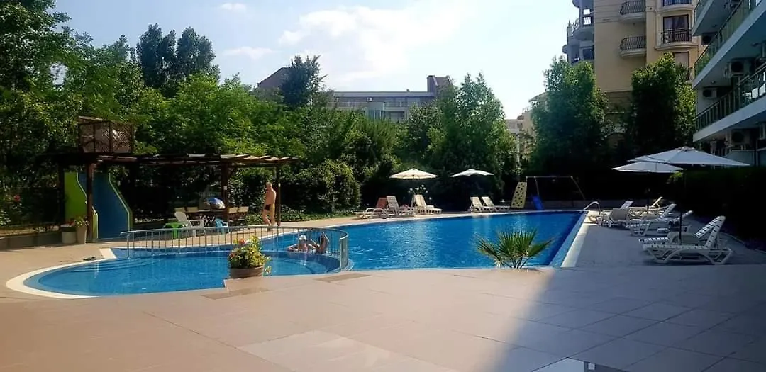 Family Apartments In Solmarin 써니비치