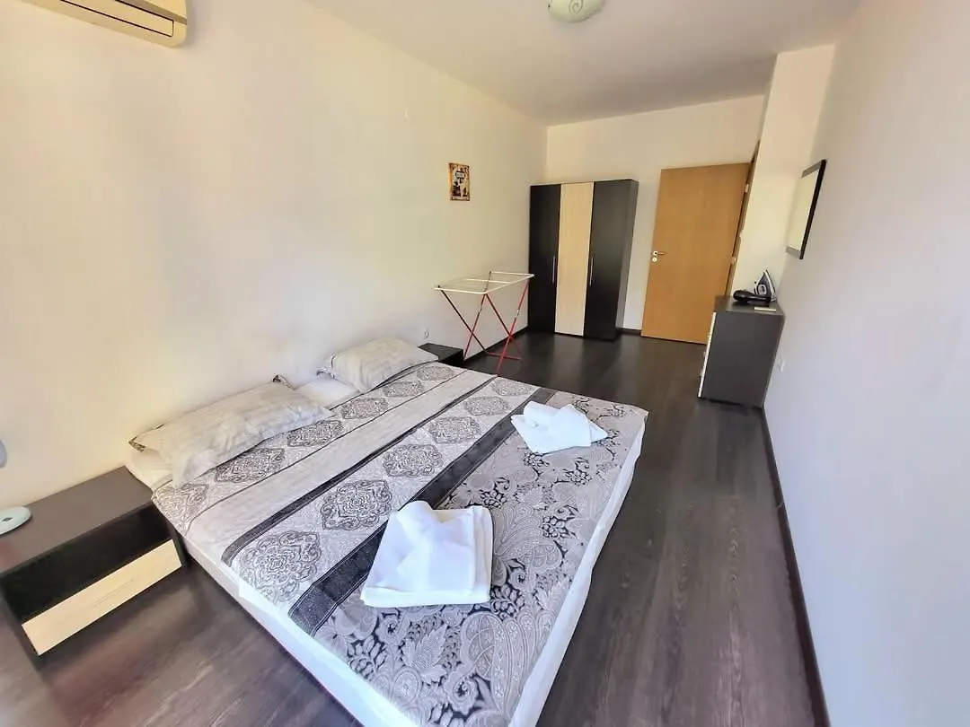 Family Apartments In Solmarin 써니비치 0*,  불가리아