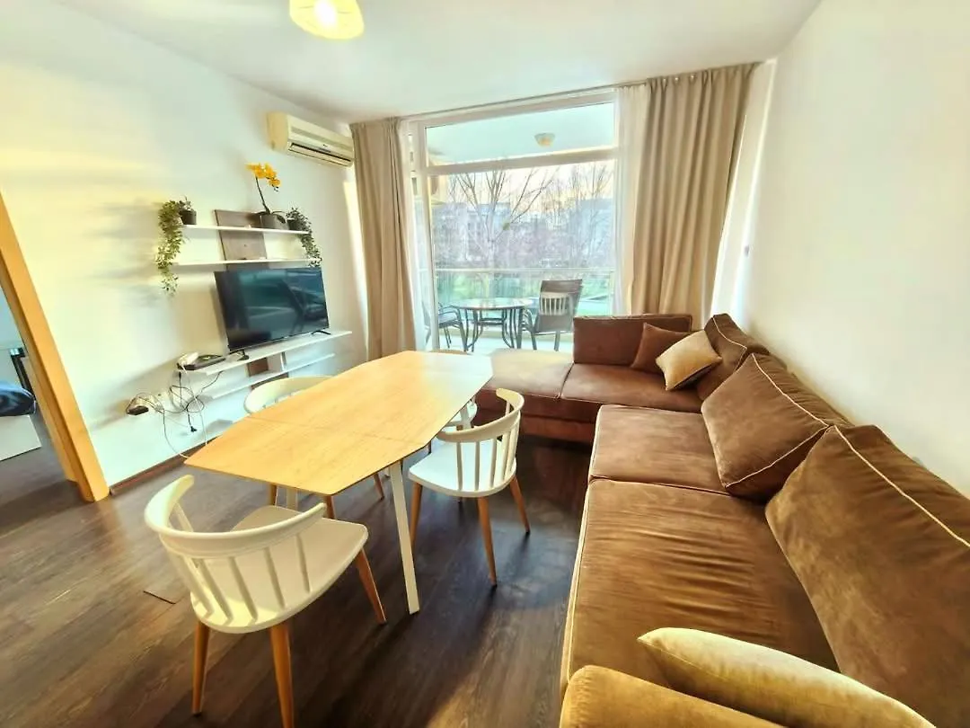 Family Apartments In Solmarin Slantschew brjag 0*,  Bulgarien